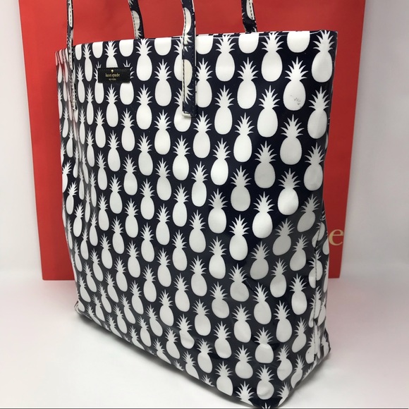 ➕Kate spade daycation pineapple tote poplin shop - Picture 2 of 4